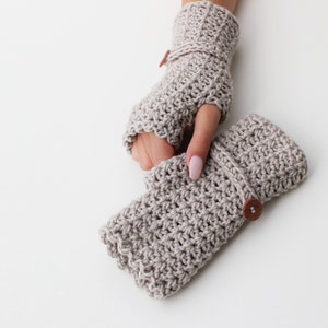 Crochet pattern-DAHLIA Crochet fingerless gloves pattern-Women crochet pattern-Wrist Warmers pattern-Fingerless Mitts Pattern PDF Size S-M-L image 3