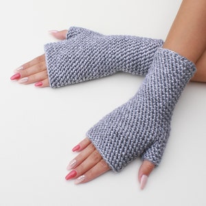 Crochet pattern-ASHLYN Crochet fingerless gloves pattern-Women crochet pattern-Wrist Warmers pattern-Fingerless Mitts Pattern PDF Size S-M-L image 4