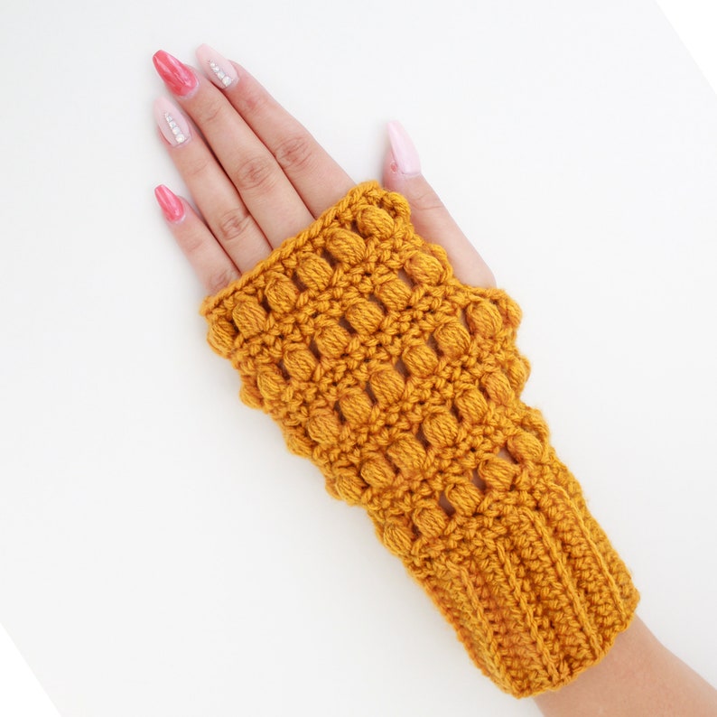 Crochet pattern-HAZEL Crochet fingerless gloves pattern-Women crochet patterns-Wrist Warmers-Fingerless Mittens Pattern Mitt PDF Sizes S-M-L image 3