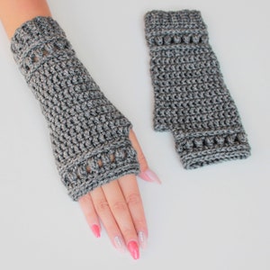 Crochet pattern-HAILEY Crochet fingerless gloves pattern-Women crochet pattern-Wrist Warmers pattern-Fingerless Mitts Pattern PDF Size S-M-L image 6