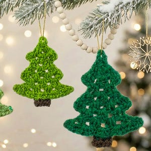 Crochet Pattern- 10 minutes Christmas Tree Crochet Ornament- 2 Sizes Tree Garland Holiday Christmas Decorations-Christmas Gifts Winter Decor