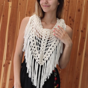 Easy Crochet Scarf Pattern, Beginner Boho Scarf Crochet PDF, Meda Triangle Shawl Pattern, Crocheted Fringe Scarf Shawl, Beginner Pattern PDF