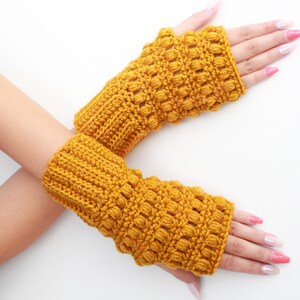 Crochet pattern-HAZEL Crochet fingerless gloves pattern-Women crochet patterns-Wrist Warmers-Fingerless Mittens Pattern Mitt PDF Sizes S-M-L image 6