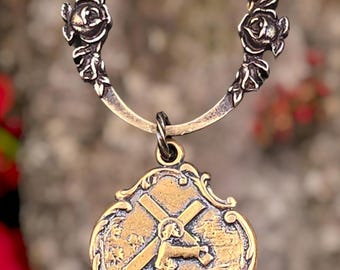 Jesus Carrying the Cross Heirloom Bronze Chaplet | Floral Finger Prayer Ring