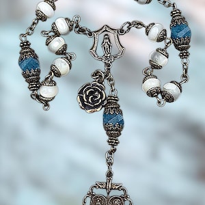 Little Crown of Blessed Virgin Mary Heirloom Chaplet|Heritage Bronze|Pearl Shell