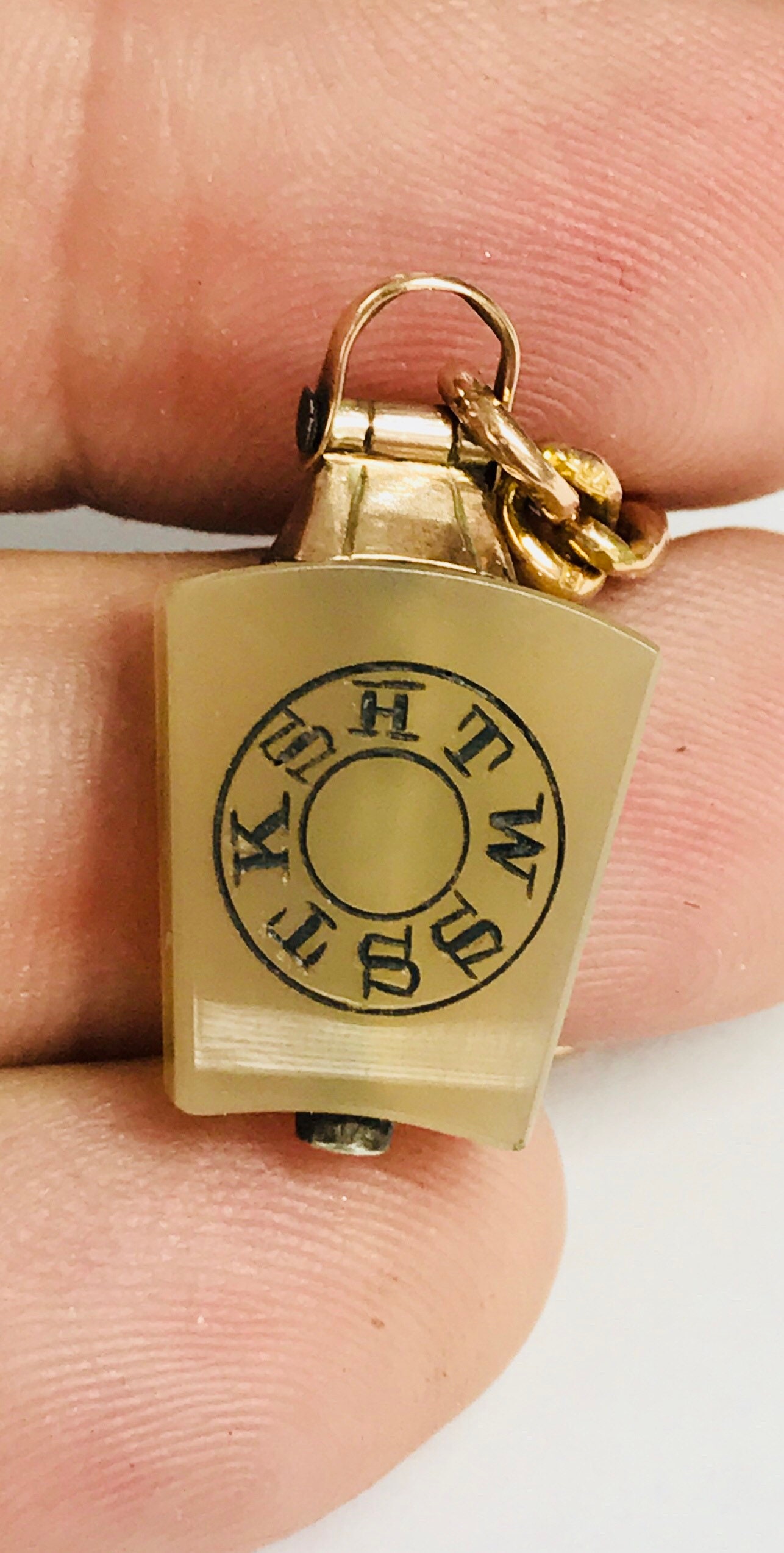 Stunning antique 9ct Rose Gold Agate Masonic Royal Arch Masons Keystone