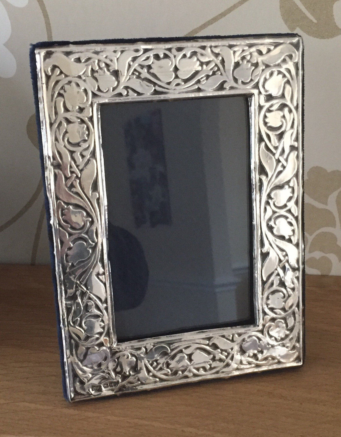 Vintage silver Art Nouveau style photo frame London 1985