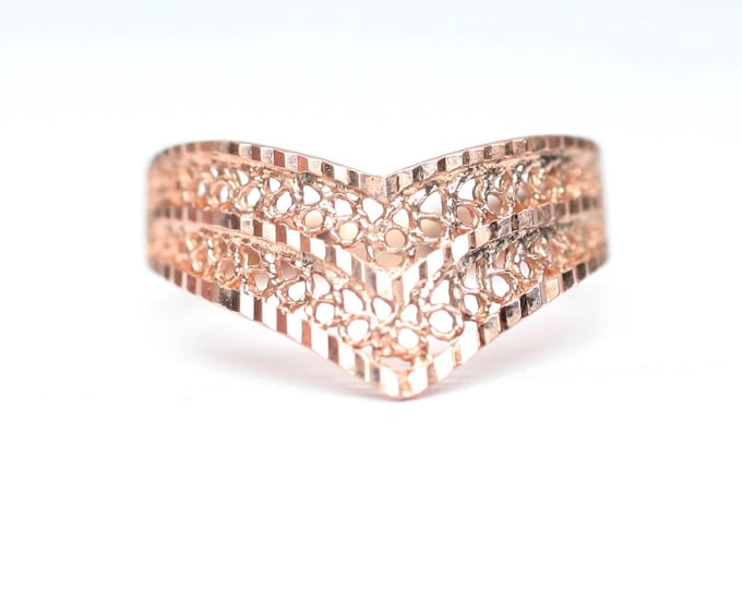 9ct rose gold wishbone ring - fully hallmarked - size L or US 5 1/2