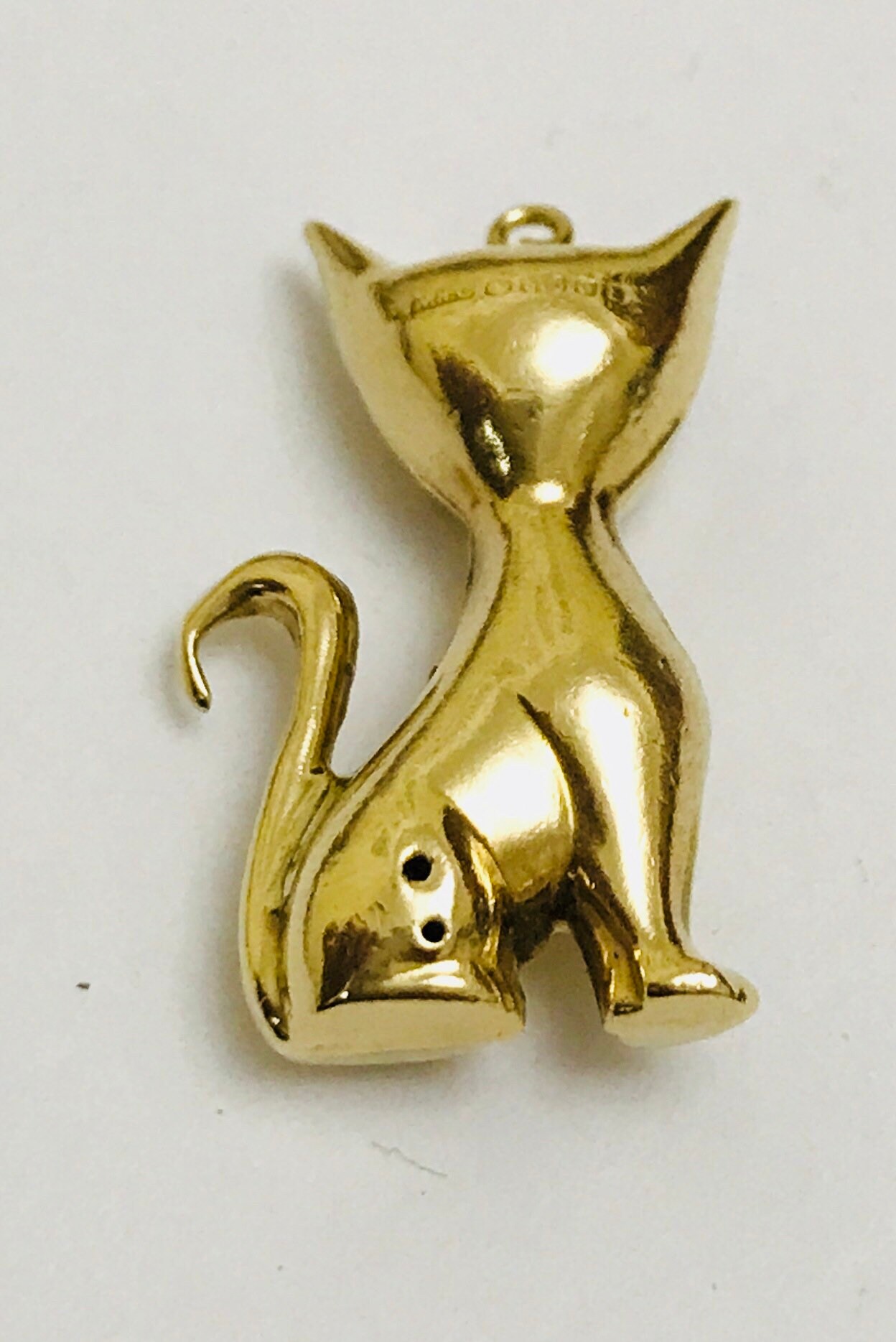 Super vintage 9ct yellow gold Cat charm / pendant hallmarked