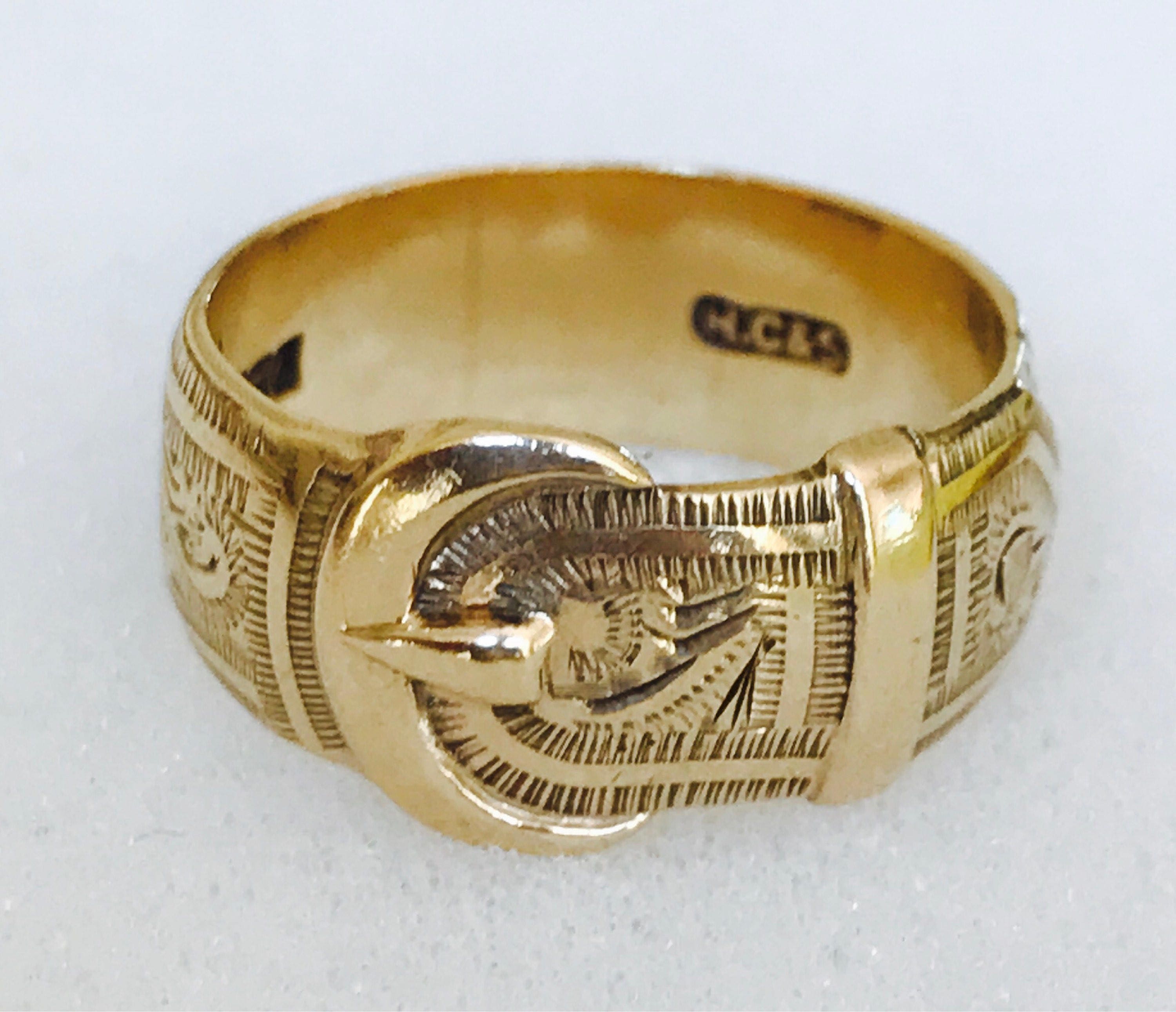 Superb heavy vintage 9ct yellow gold men's buckle ring Birmingham 1974