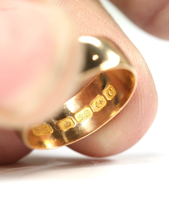 Antique Edwardian 22ct gold wedding ring- hallmar… - image 3