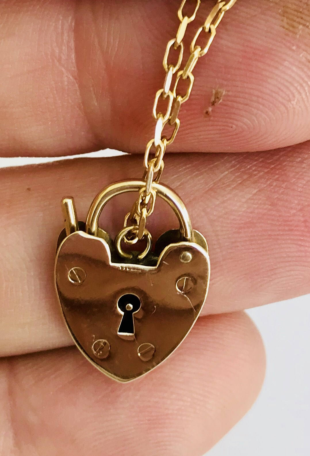 Vintage 9ct gold padlock and safety chain for bracelet Hallmarked