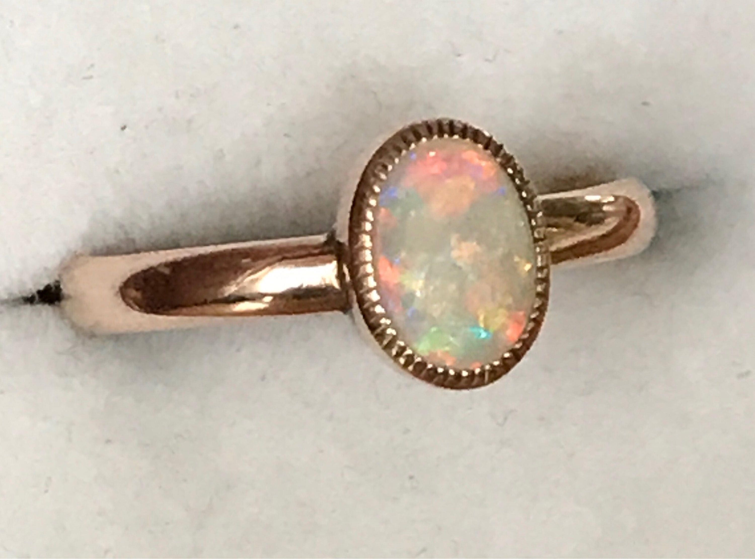 Beautiful antique 9ct rose gold Opal ring - 1940's **Reserved**