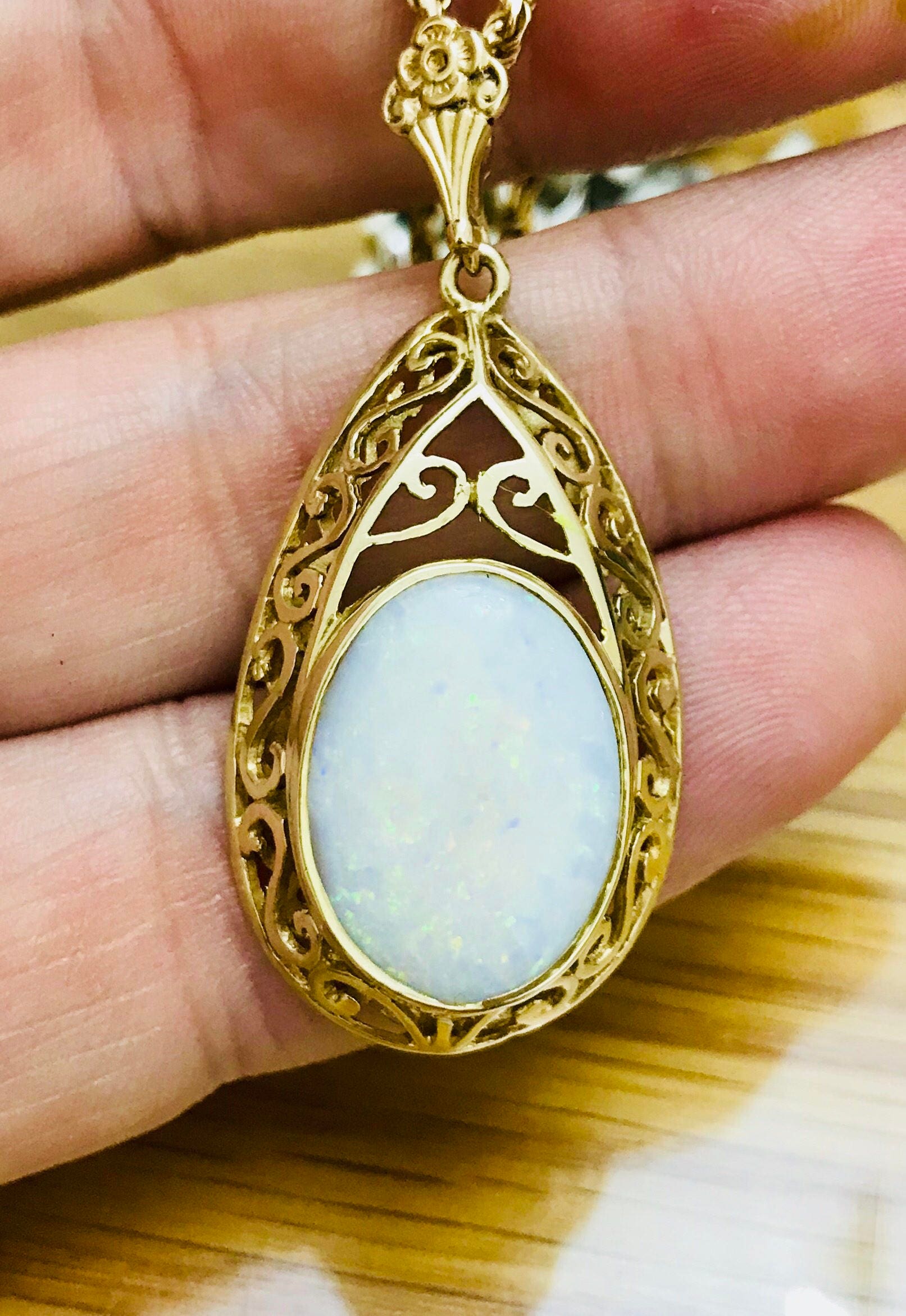 Beautiful huge vintage 9ct gold Opal necklace - London 1983 ***Reserved***