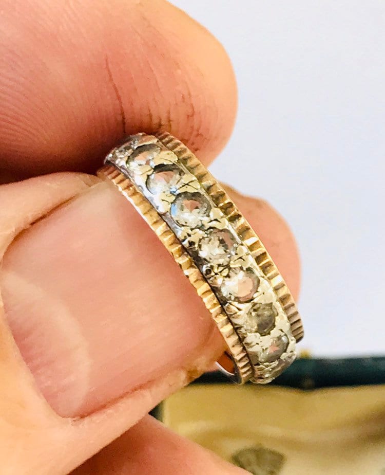 Stunning sparkling vintage 9ct yellow and white gold Spinel eternity