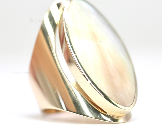 Superb 9ct gold Mother of Pearl Modernist Statement ring - Sheffield 1989 - C W Sellors