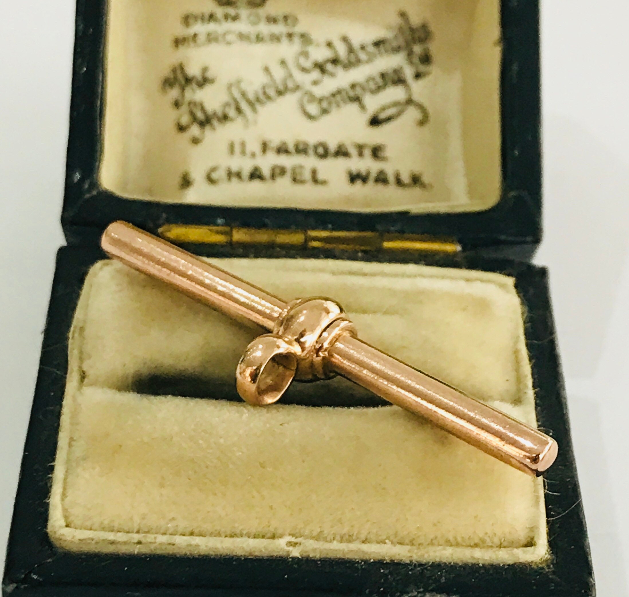 Stunning Antique Victorian 9ct Rose Gold T bar Pendant 1900 1901 Stunning Antique Victorian 9ct Rose Gold T bar Pendant 1900 1901