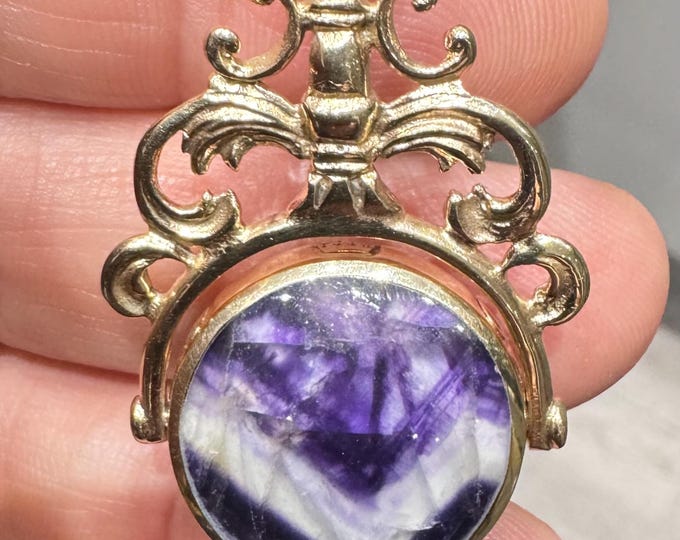 David Scott Walker - 9ct gold Blue John and MOP fob pendant - Sheffield 2004 - 13.5gms