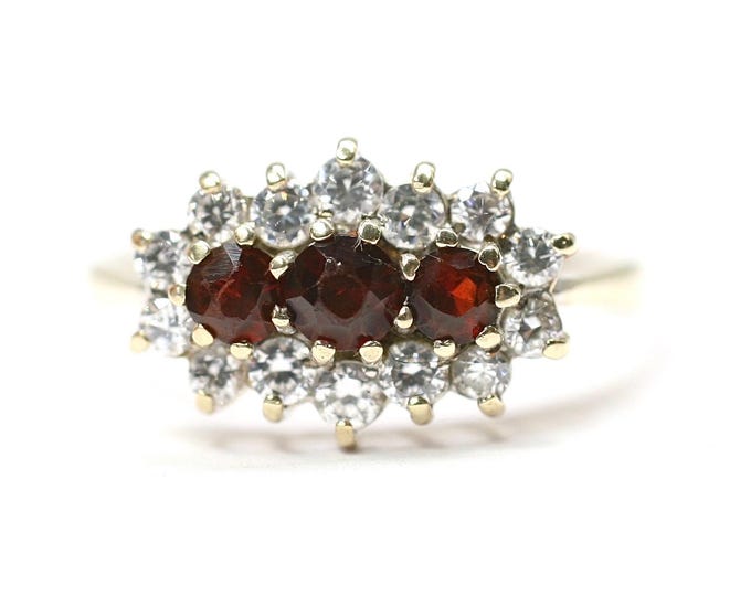 Vintage 9ct gold Garnet & CZ ring - fully hallmarked - size N