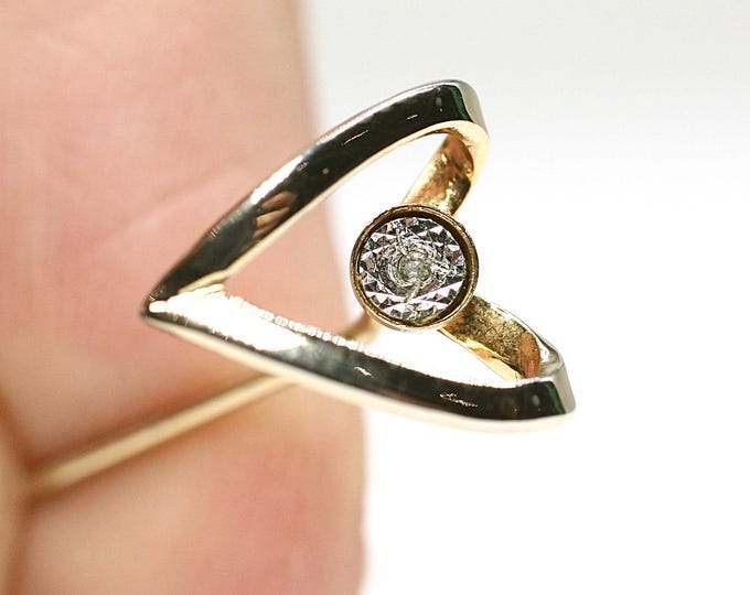 Vintage 9ct gold Diamond stick pin