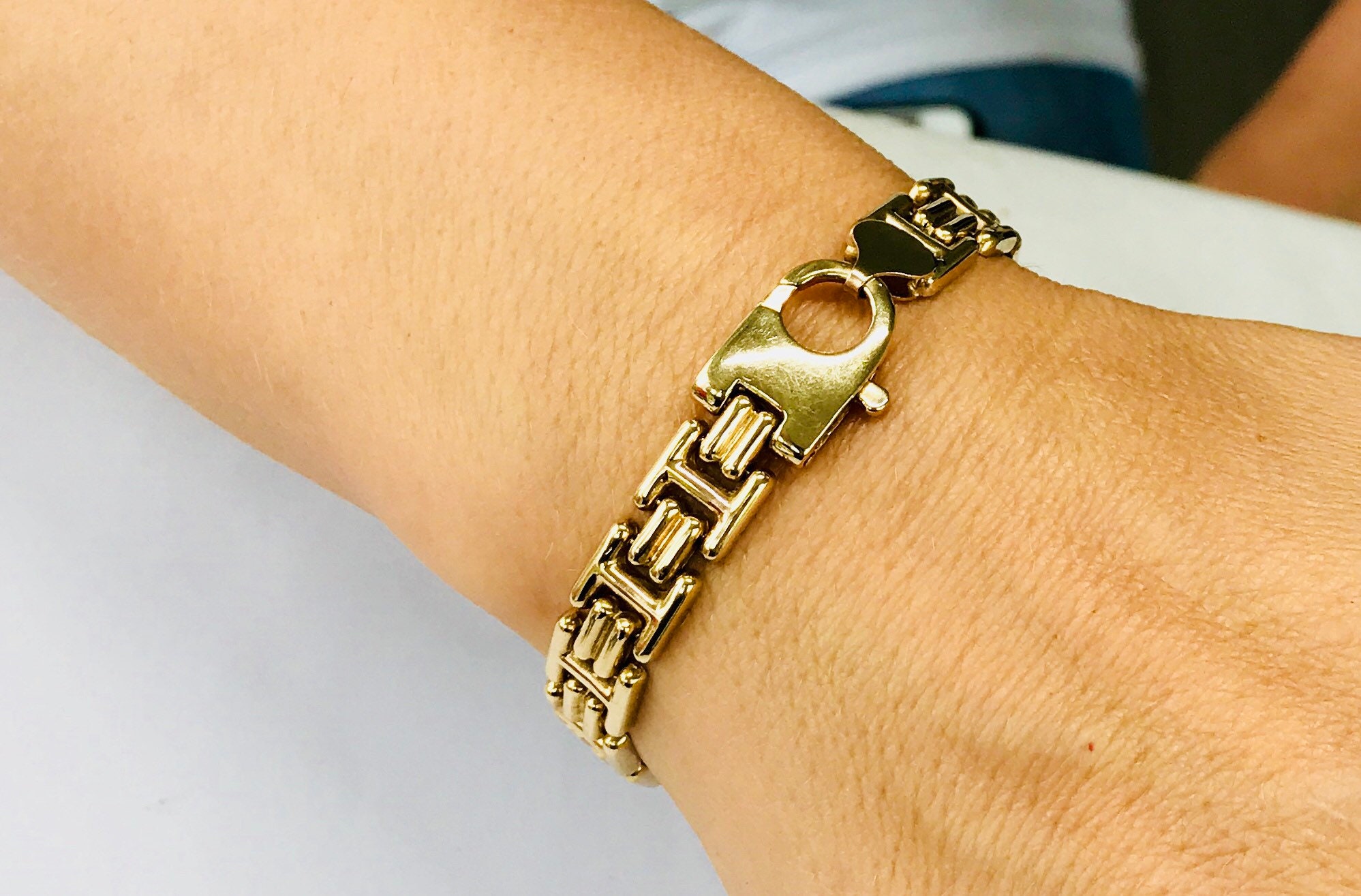 Stunning vintage 9ct gold 7 inch bracelet fully hallmarked