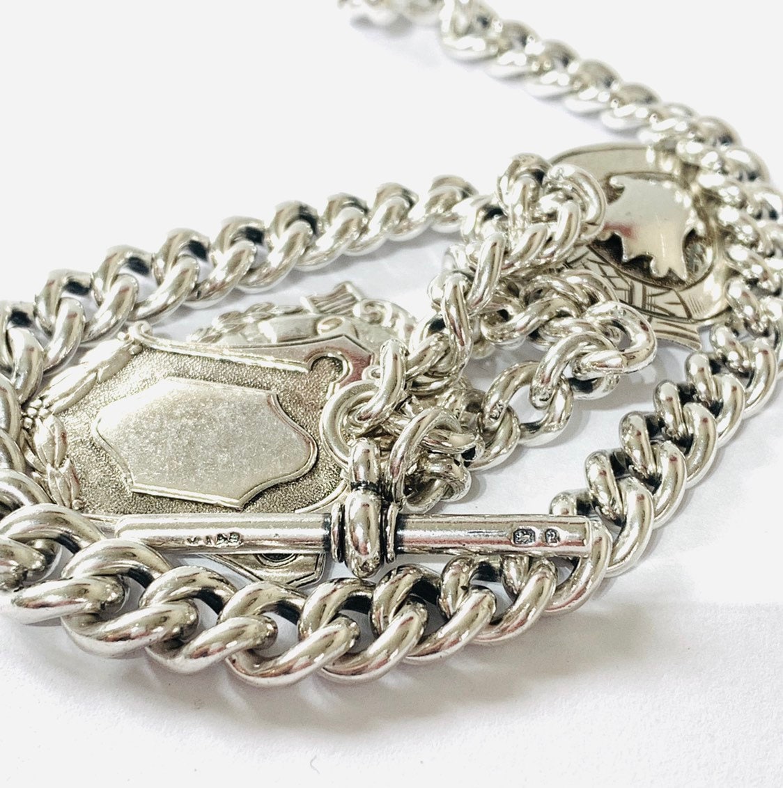 Superb heavy antique Victorian sterling silver graduated Albert pocket