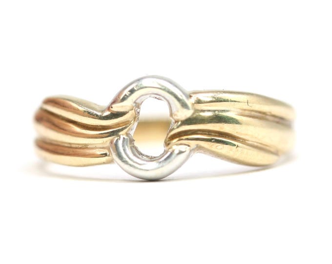 Vintage 9ct white and yellow gold band - fully hallmarked - size M or US 6