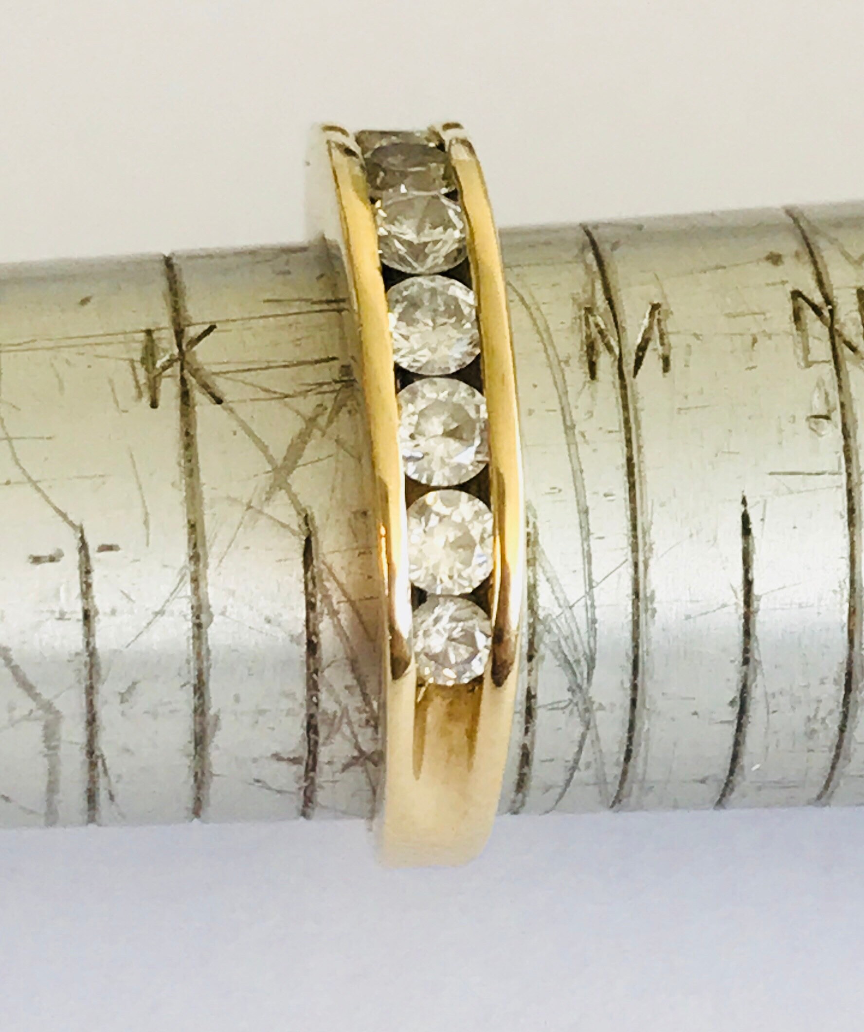 Sparkling vintage 9ct yellow gold Cubic Zirconia eternity ring fully
