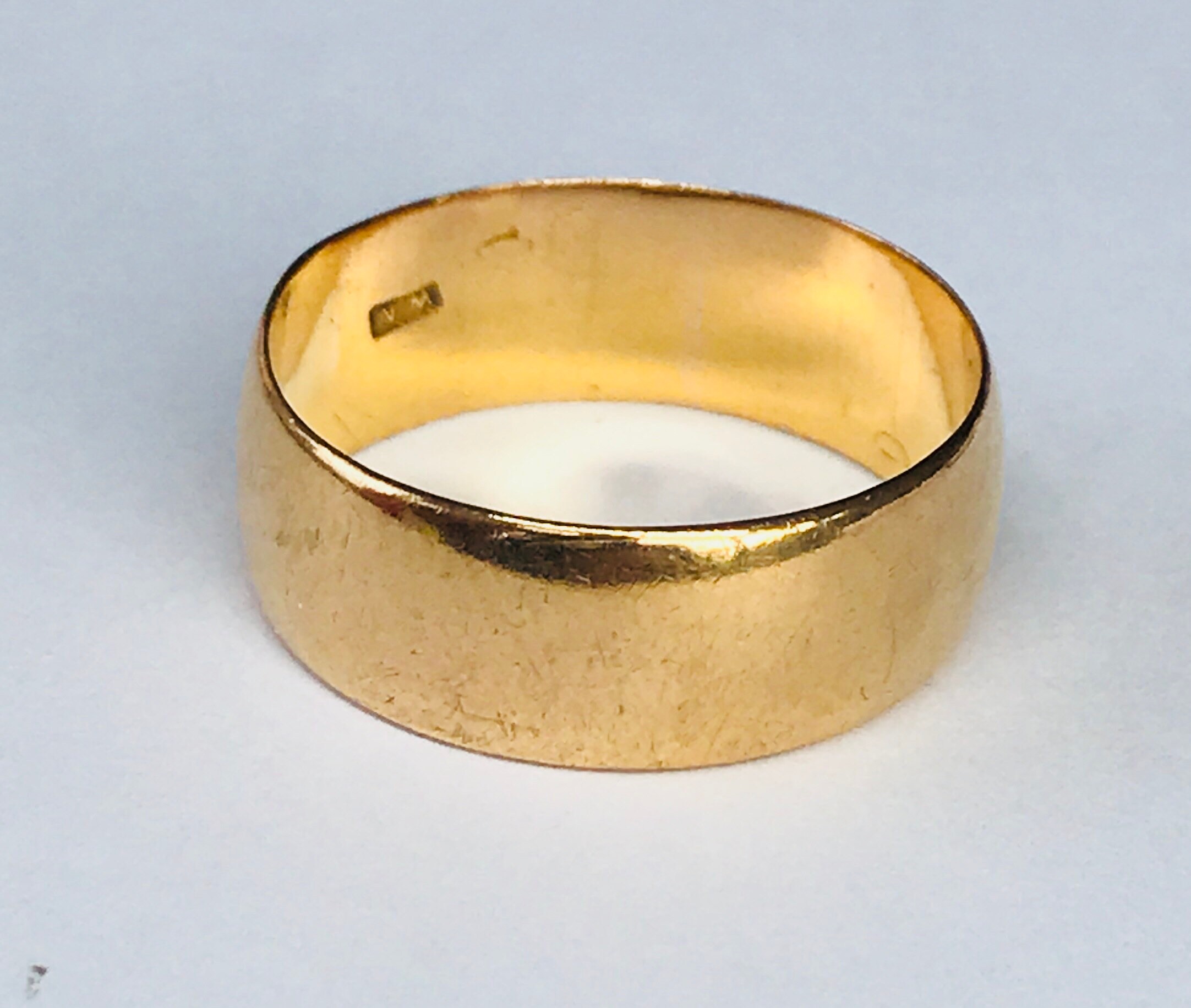 Stunning heavy antique 22ct gold wide band wedding ring hallmarked