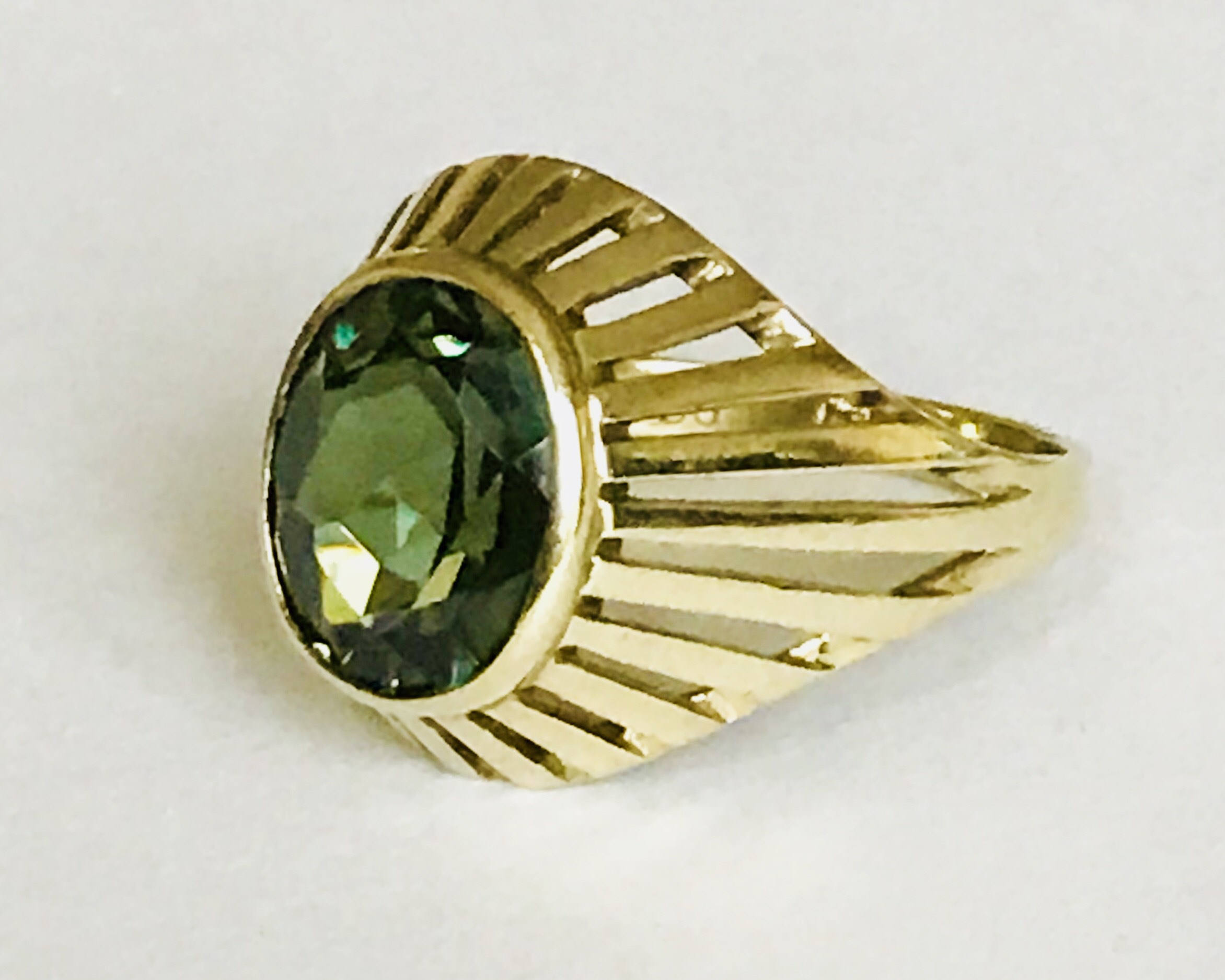 peridot solitaire
