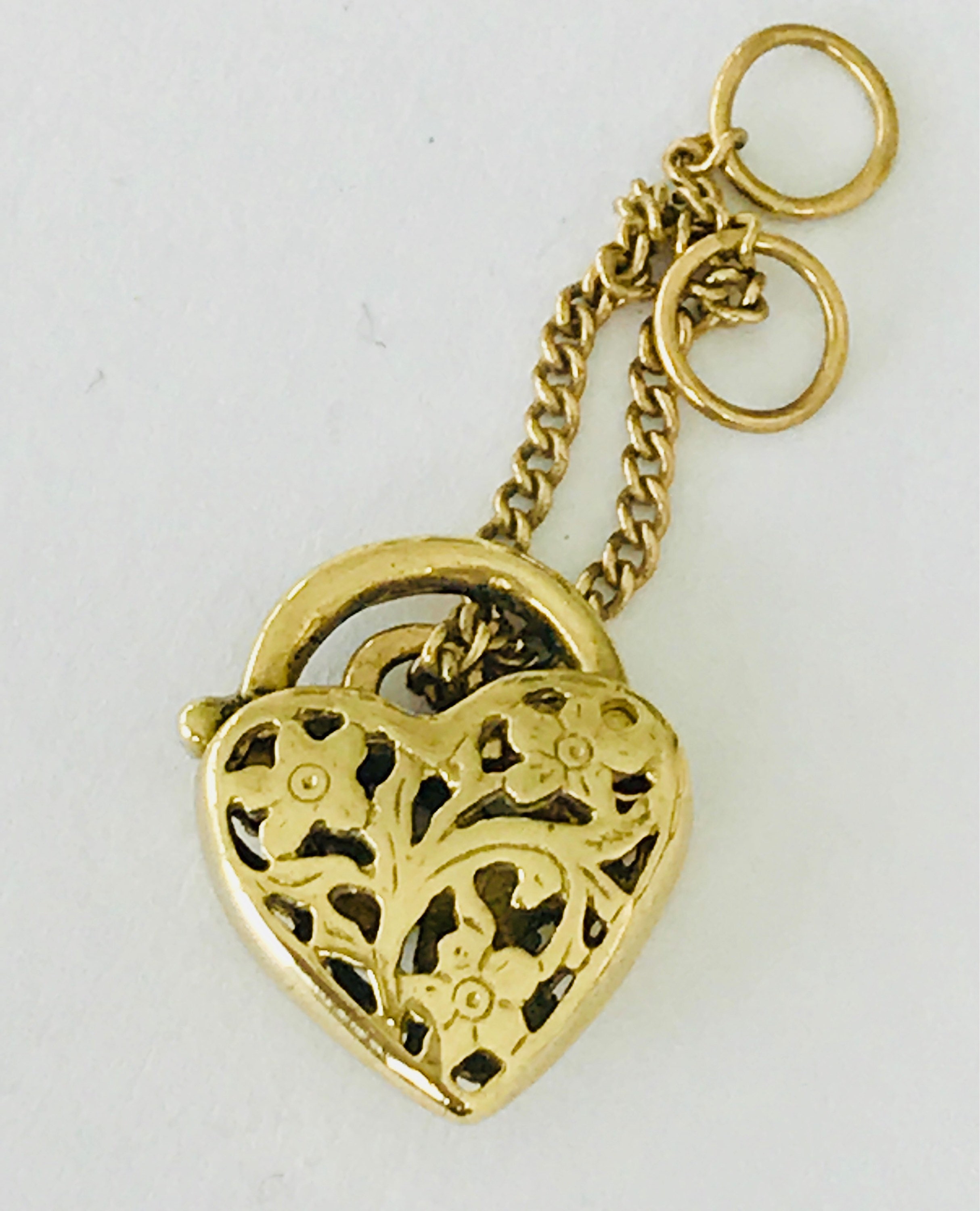 Superb vintage 9ct yellow fancy padlock & safety chain