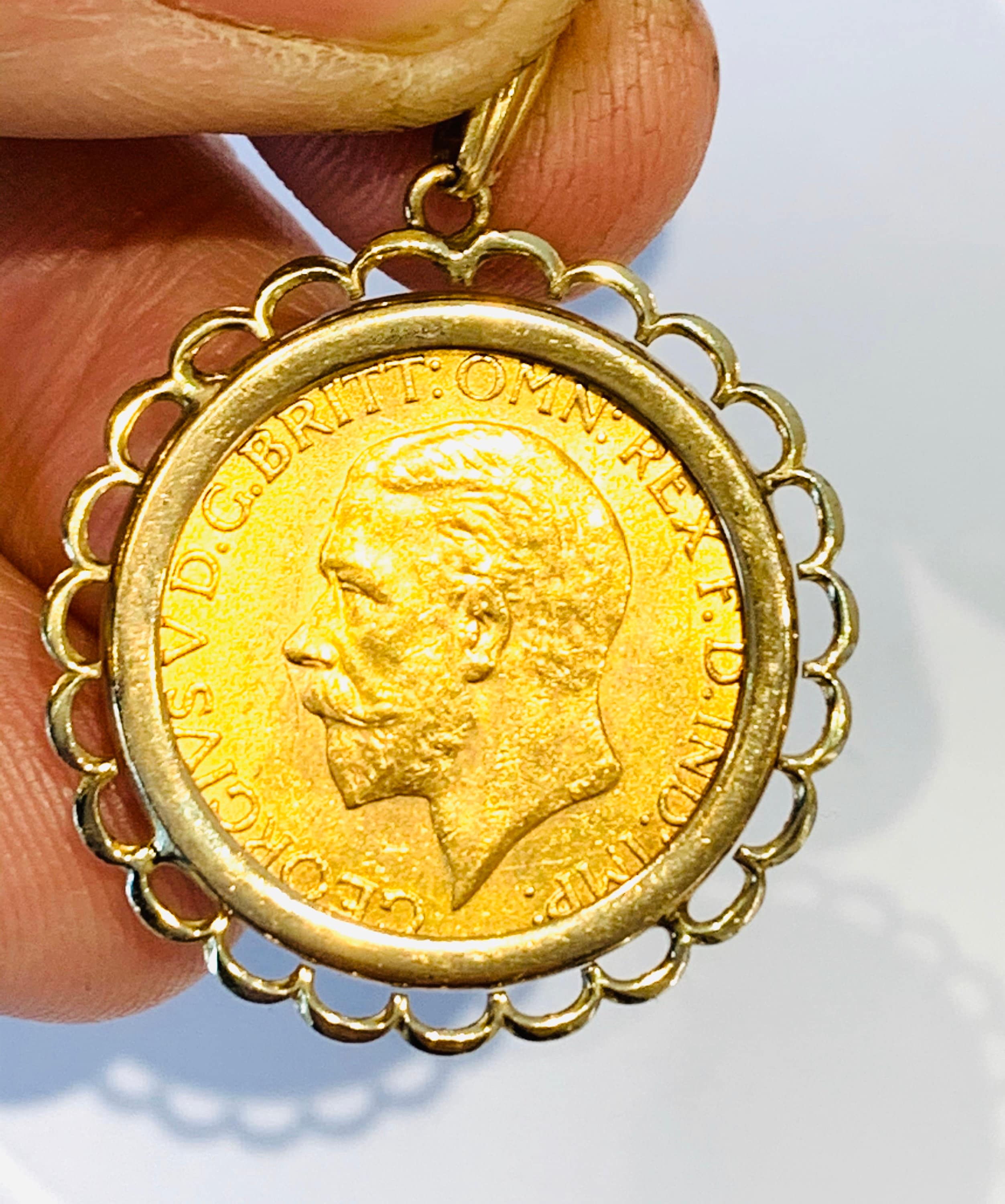 antique-22ct-gold-sovereign-pendant-king-george-v-1931