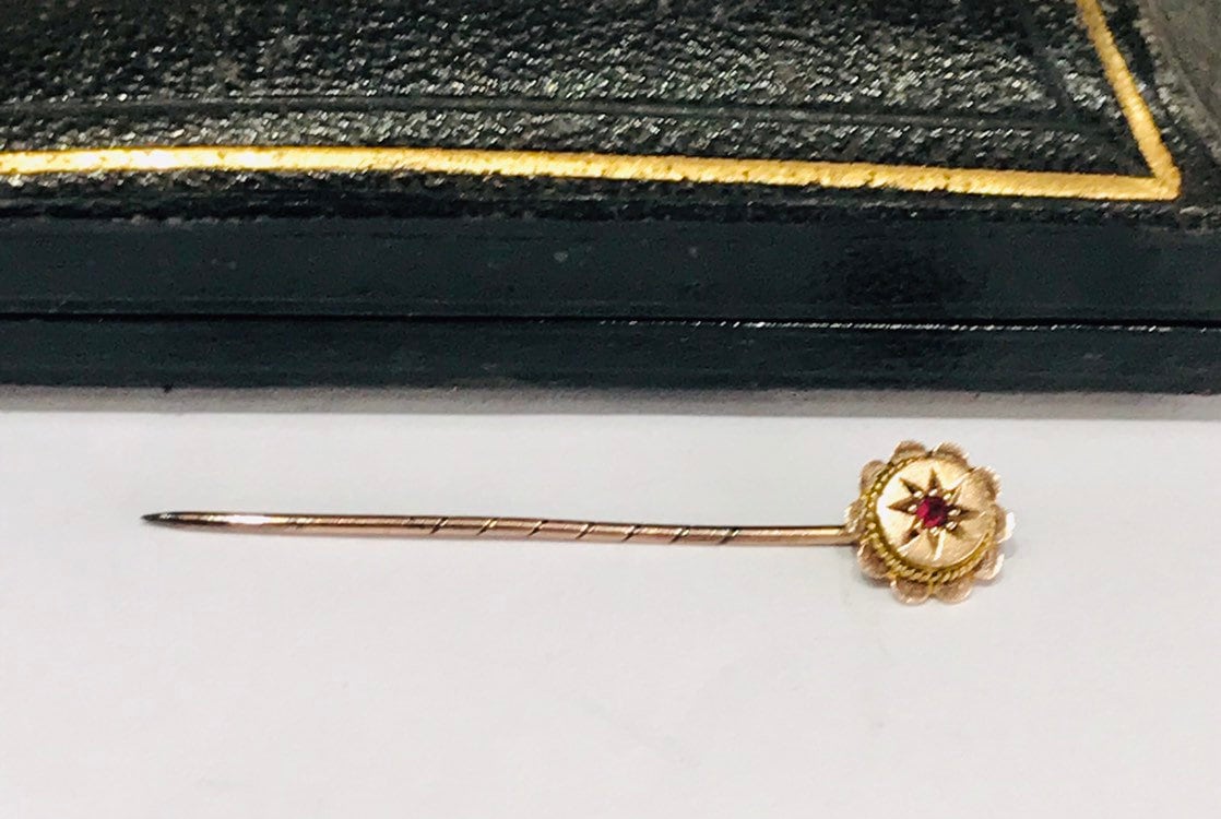 Antique Victorian 9ct gold Ruby stick pin / lapel pin / tie pin - late ...