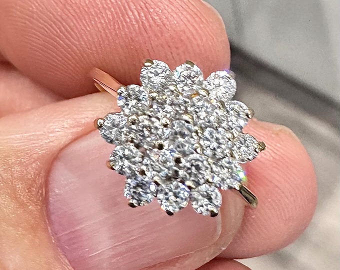 Vintage 9ct gold Cubic Zirconia cluster ring - fully hallmarked - size P or US 7 1/2