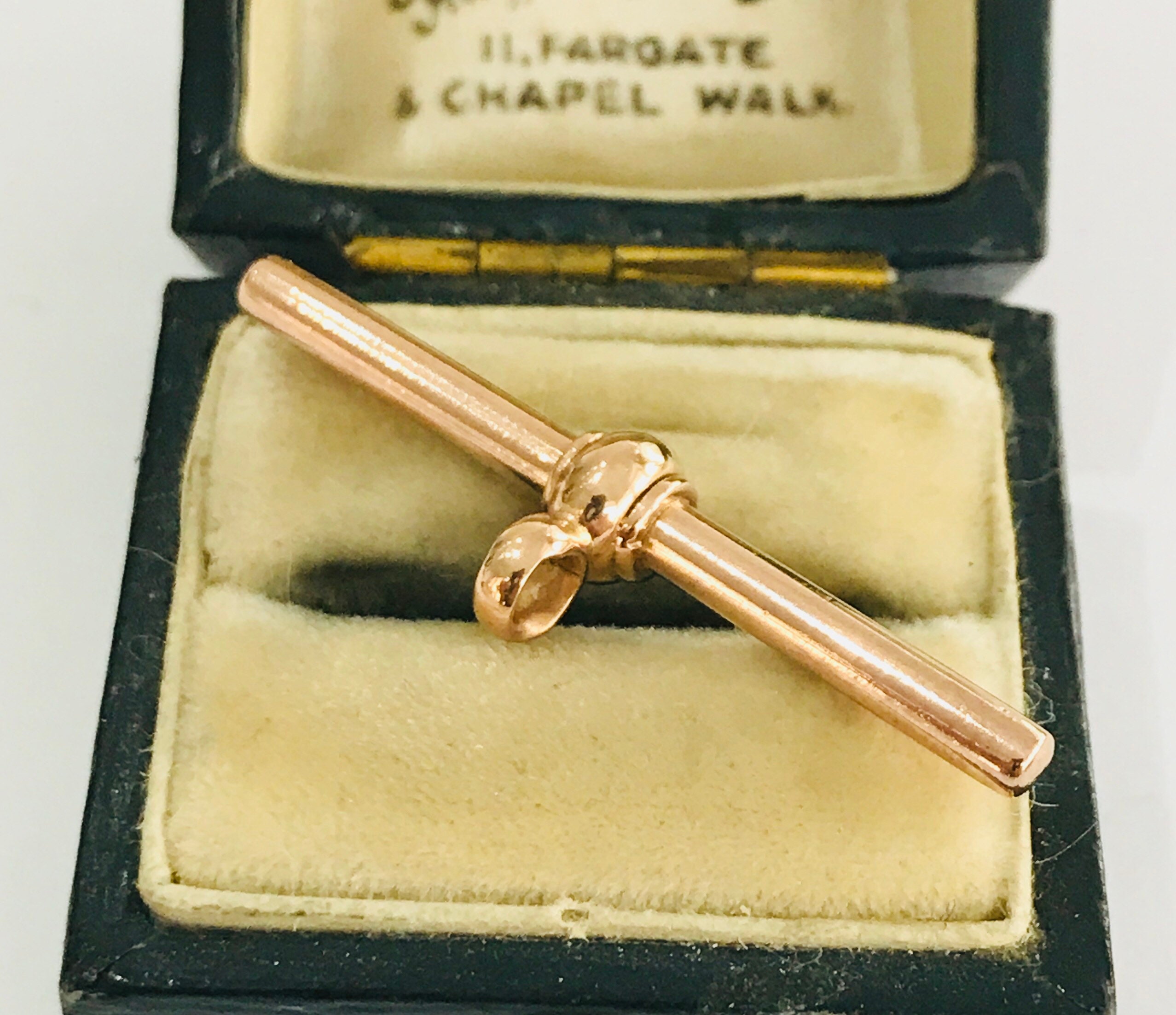 Stunning Antique Victorian 9ct Rose Gold T bar Pendant 1900 1901 Stunning Antique Victorian 9ct Rose Gold T bar Pendant 1900 1901