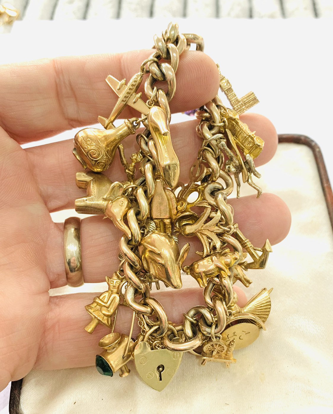 Superb heavy vintage 9ct gold charm bracelet with 29 charms ...