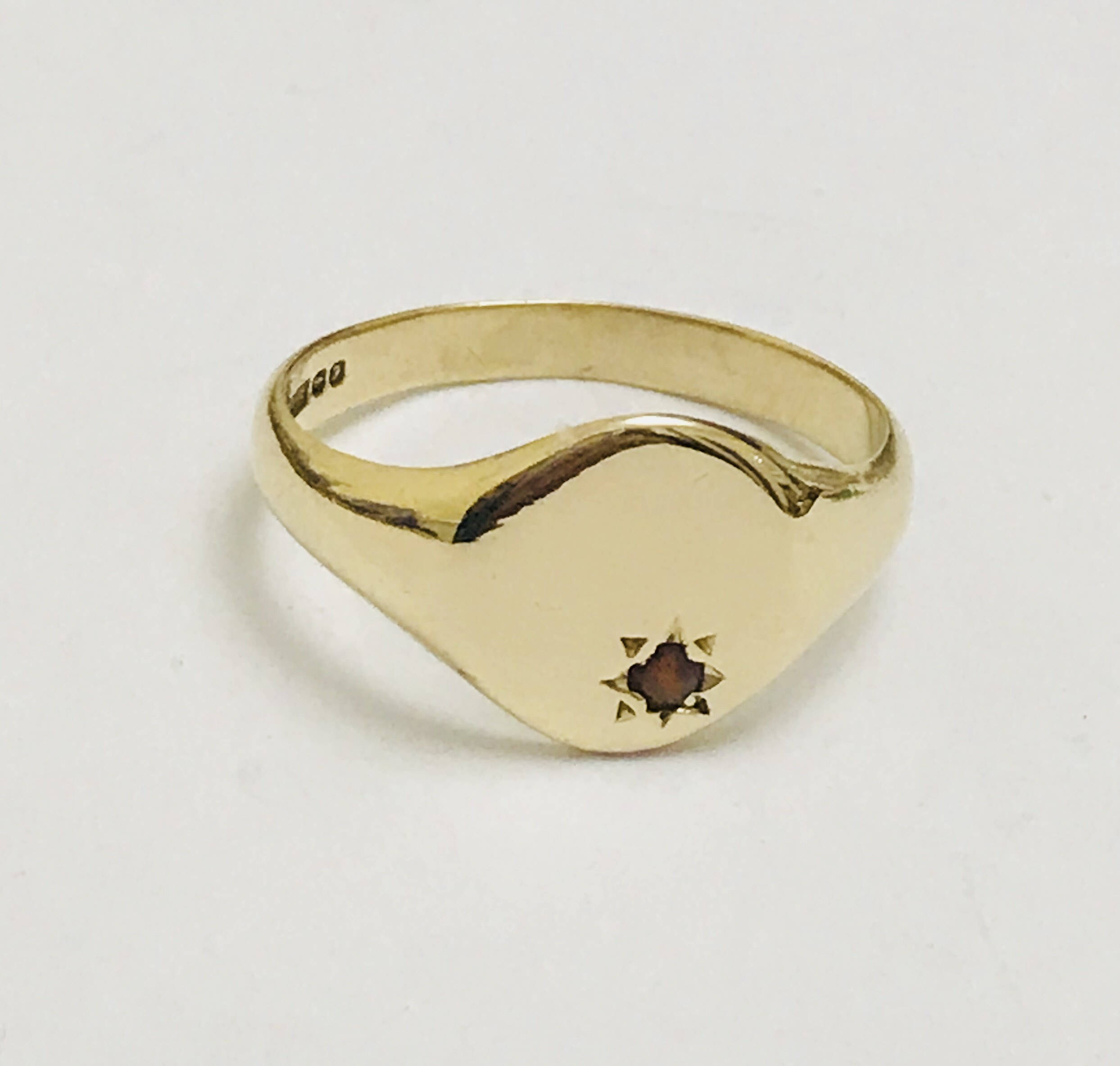 Stunning vintage 9ct yellow gold Men's garnet signet ring - Birmingham ...