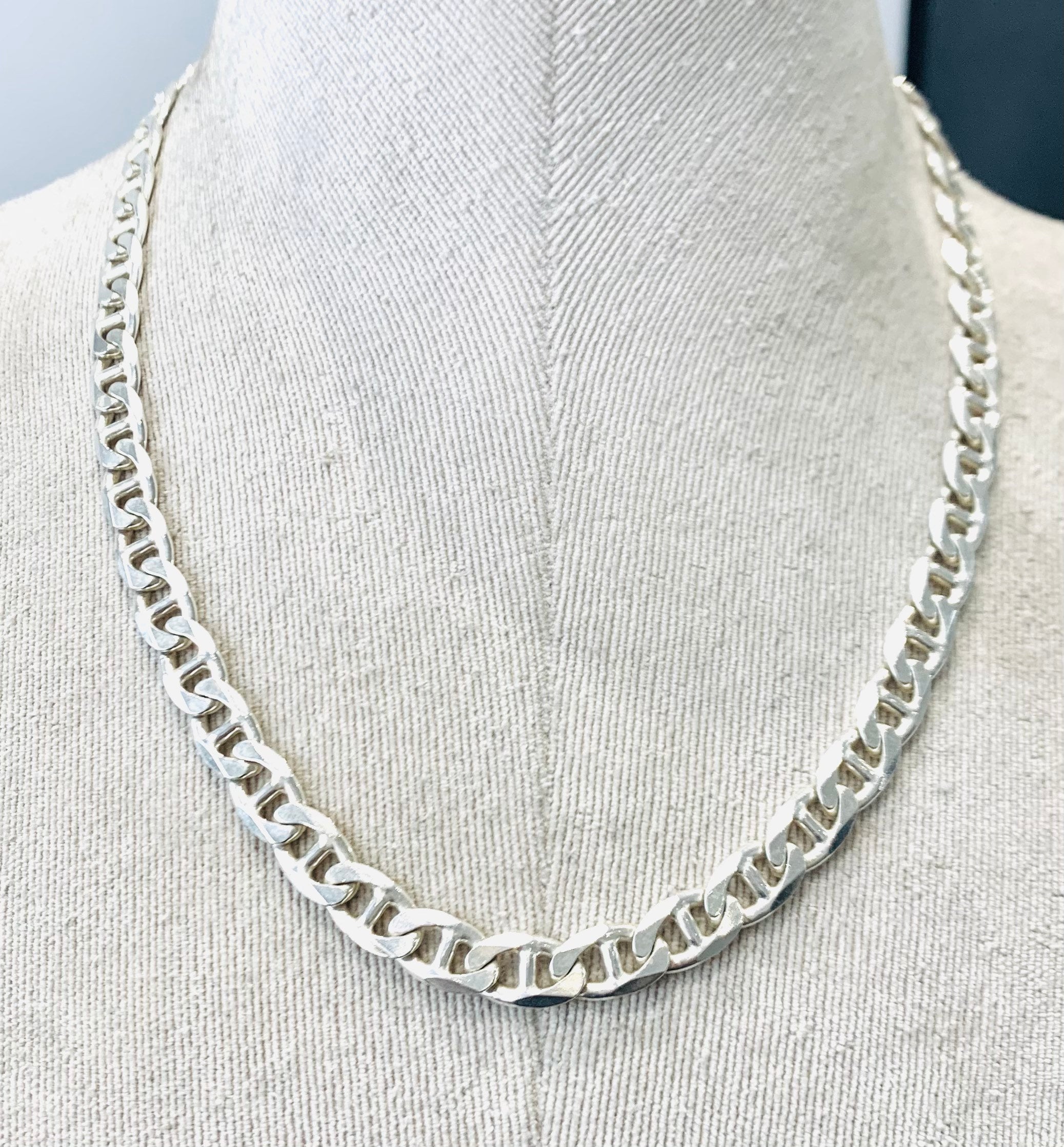 Superb vintage sterling silver 20 inch Anchor link chain - fully