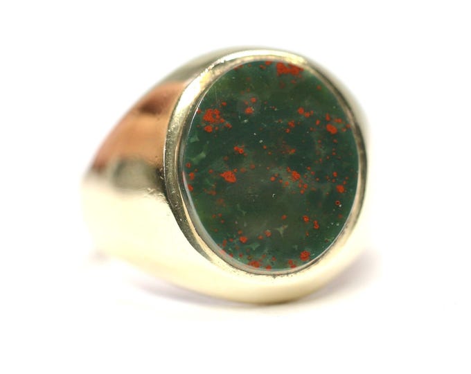 Superb heavy vintage 9ct gold Bloodstone signet ring - fully hallmarked - size Q or US 8 - 7.7gms
