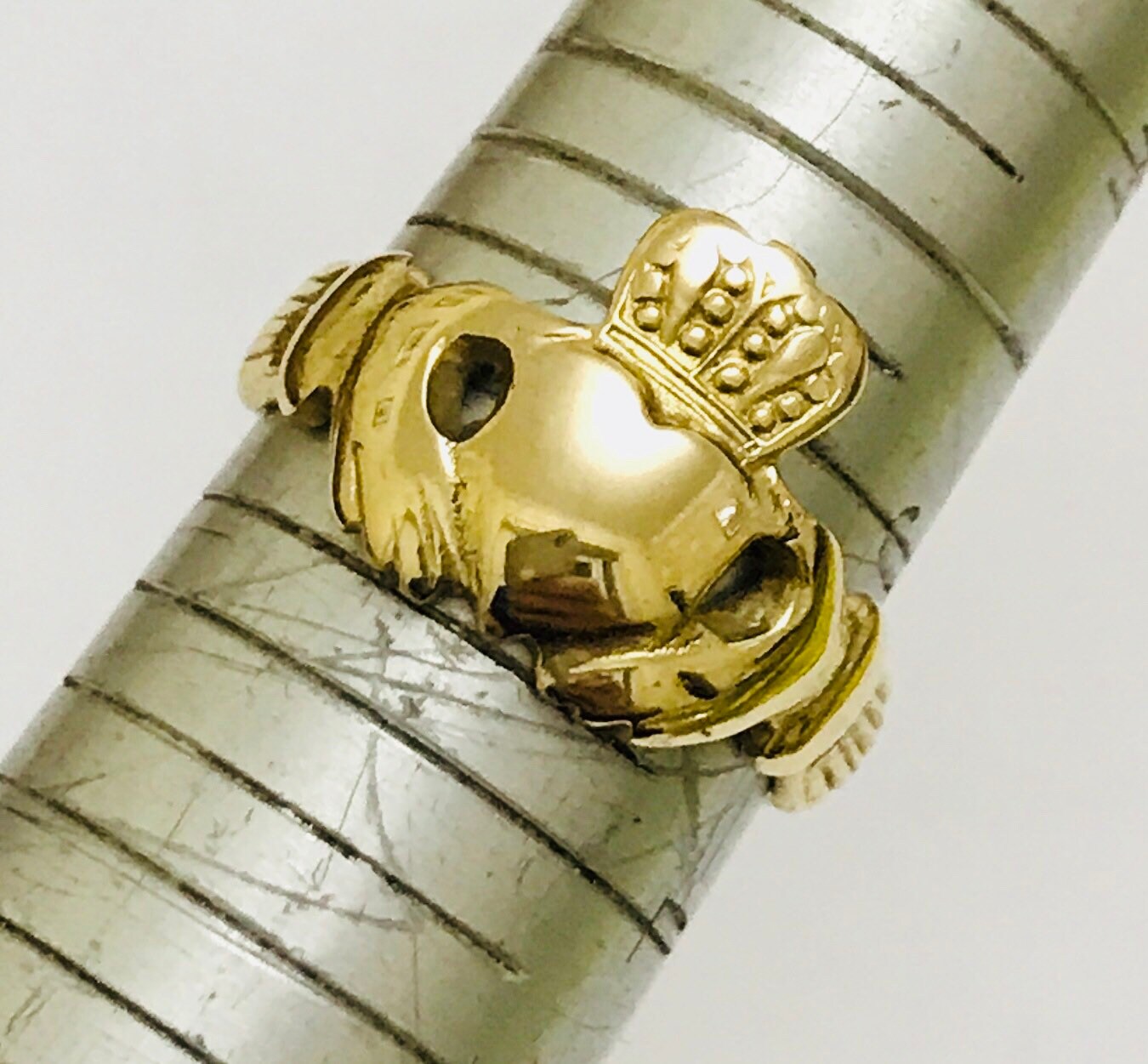 Superb vintage 14ct gold Claddagh ring Made in Ireland hallmarked