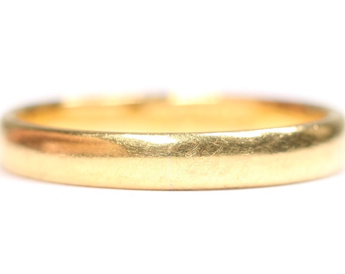 Antique 22ct yellow gold wedding ring - hallmarked Birmingham 1930 - size N or US 6 1/2
