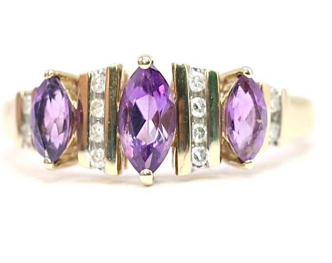 Stunning vintage 9ct gold Amethyst and Diamond ring - fully hallmarked - size R or US 8 1/2