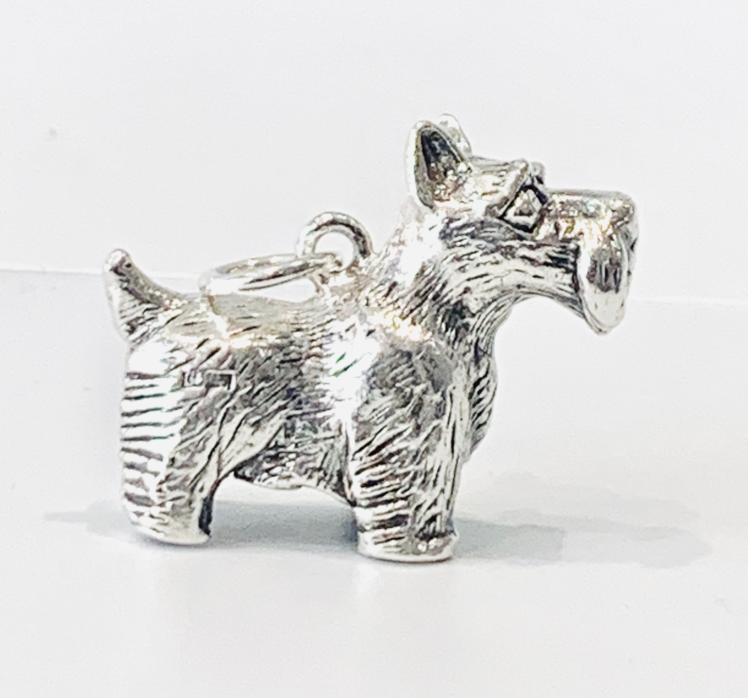 Large Vintage sterling silver Scottie Dog pendant or charm