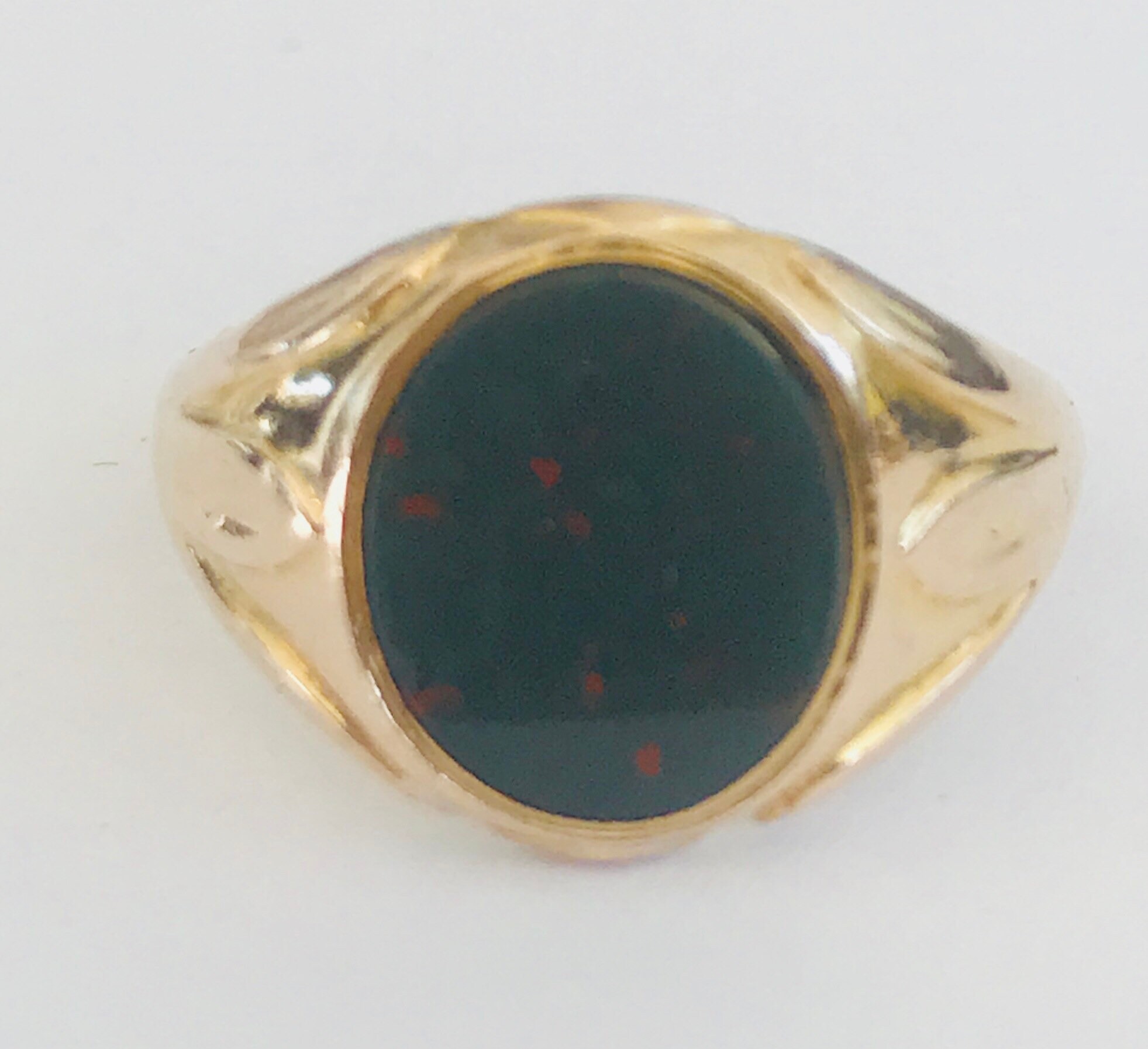 Fabulous Edwardian 9ct gold Bloodstone / pinky ring hallmarked