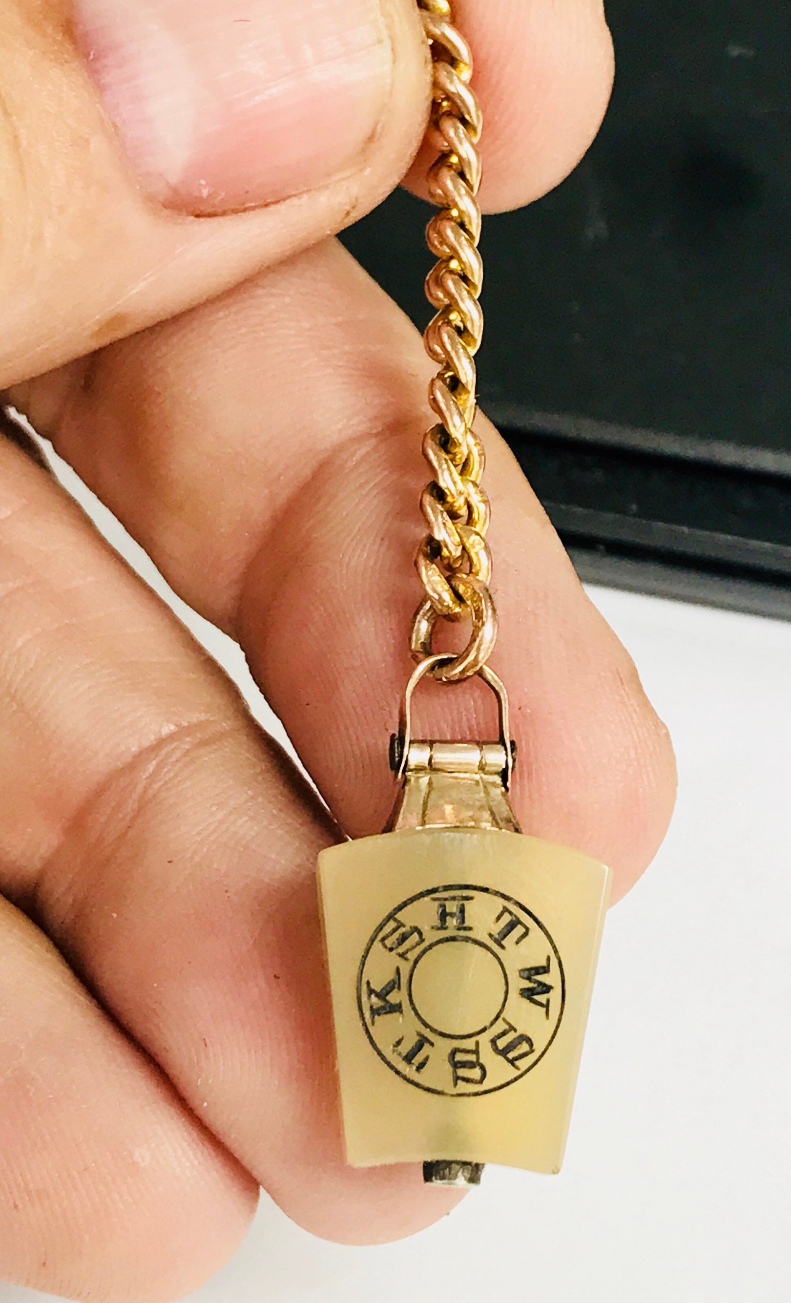 Stunning antique 9ct Rose Gold Agate Masonic Royal Arch Masons Keystone