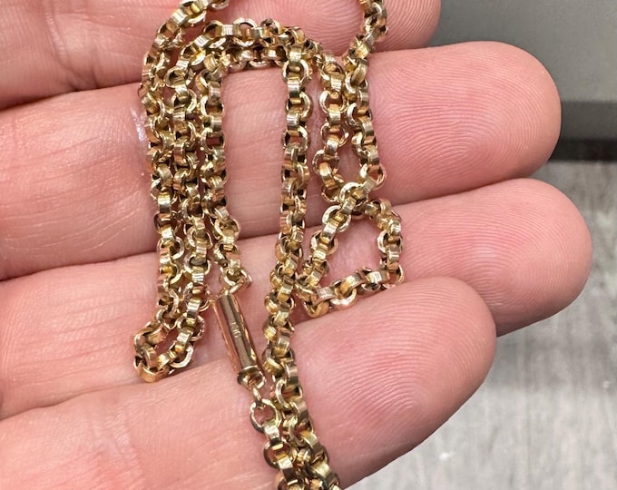 Superb antique 17 inch 9ct gold chain with barrel fastener - 8gms