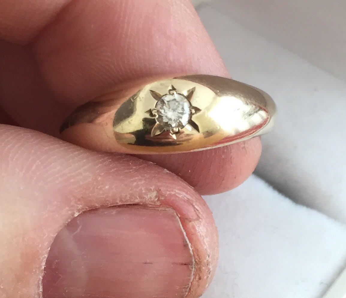 Superb vintage 9ct gold Men's diamond gypsy ring ***Reduced***