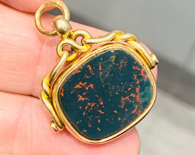 Reduced ***Victorian 18ct yellow gold Bloodstone and Carnelian spinning fob pendant - Birmingham 1898 - 10.5gms