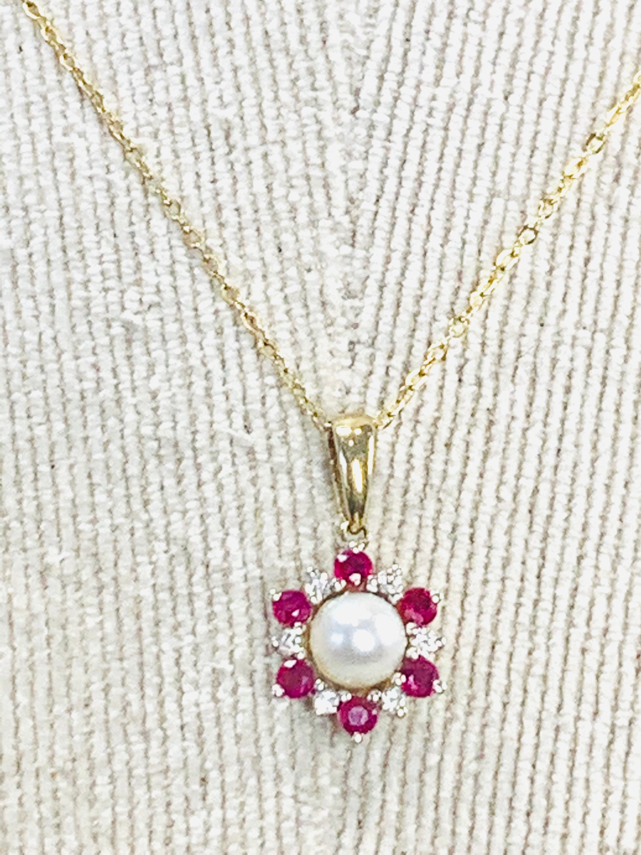 Vintage 9ct gold Pearl, Ruby & Diamond pendant 16 inch necklace - fully