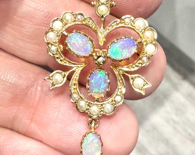 Victorian style 9ct gold Opal and Pearl pendant / brooch - fully hallmarked
